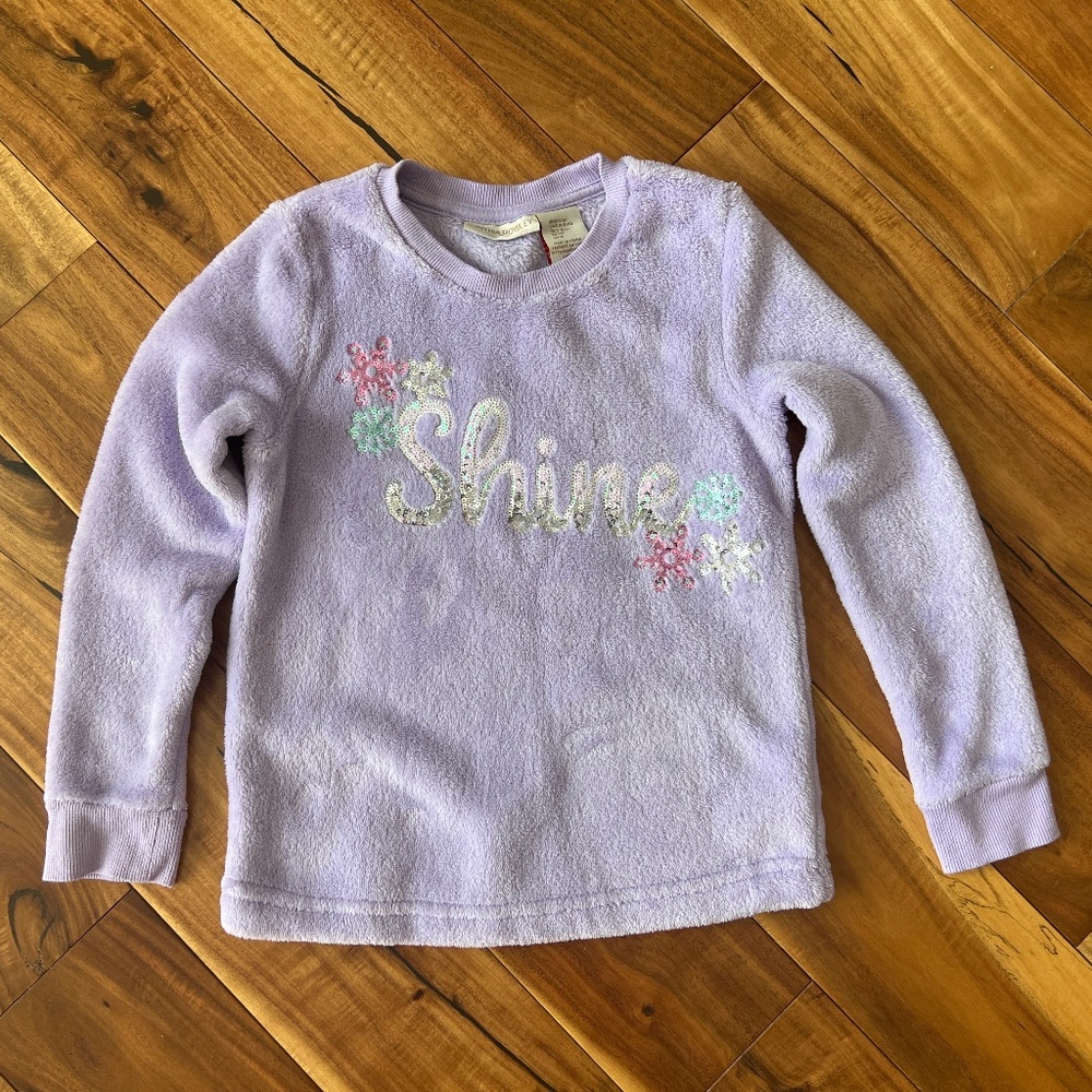 Cynthia Rowley winter/holiday sweatshirt Size 5/6 & 7/8 pastel purlple